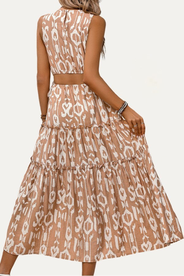 Abstract Print Open-Back Sleeveless Maxi Dress – Bold, Artistic, and Effortlessly Chic